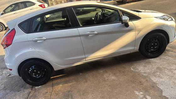 FORD FIESTA 1.6 TI-VCT FLEX SE MANUAL
